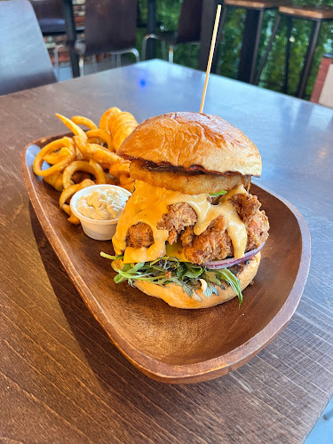 Handmade Burgers & Bar - Auckland
