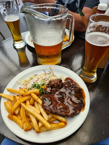 Comentarii opinii despre Empire Tavern