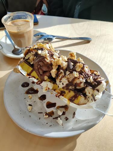 Closed Cafe - Auckland