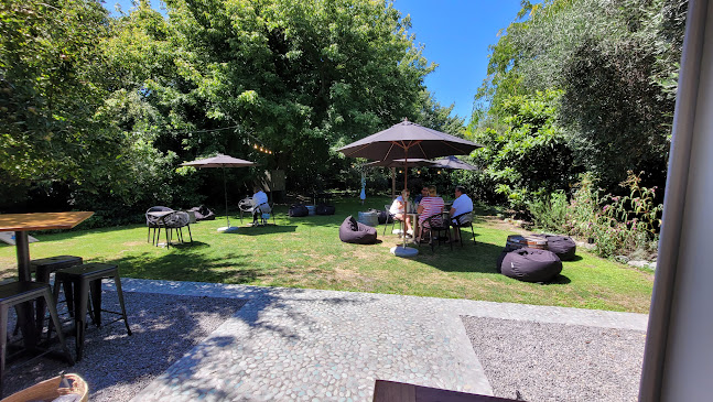 Aperitif Wine Bar & Eatery - Hospitality and gastronomy