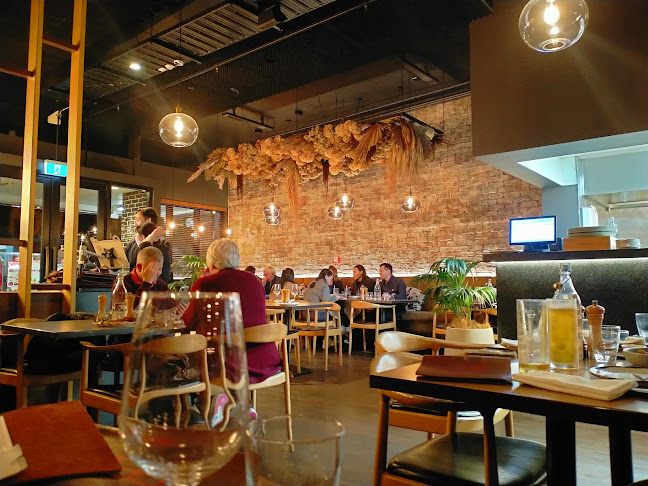 21 Days Bar & Brasserie - Auckland