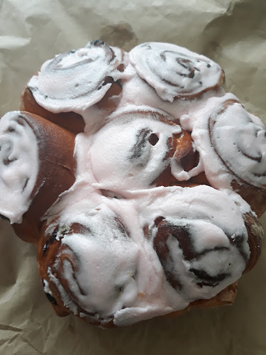 Tikipunga Bake House Shop