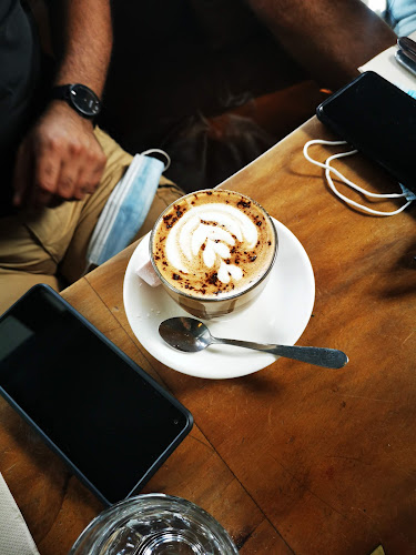 No 7 Balmac Open Times