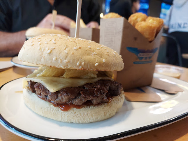 Comentarii opinii despre BurgerFuel Five Cross Roads