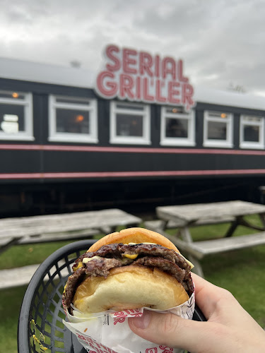 Comentarii opinii despre Serial Griller