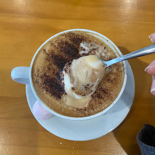 Ed Hopper Cafe - Christchurch