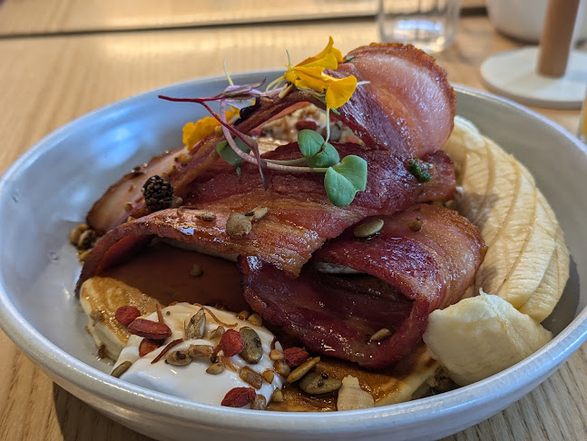 Sentinel Cafe - Hamilton