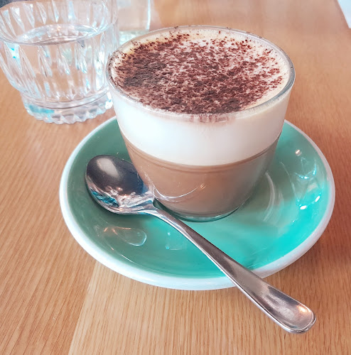 Odettes Eatery Open Times