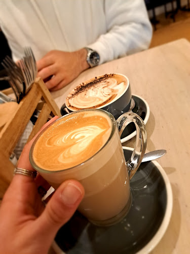 Food for Thought - Hospitality and gastronomy