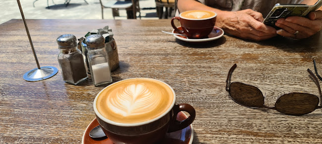 3 State Highway 1, Ōtaki 5512, New Zealand