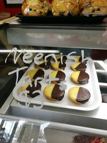 Viands Brothers Bakery - Hospitality and gastronomy