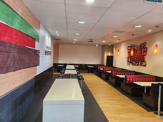 Comments and reviews of Burger King Moorhouse Ave
