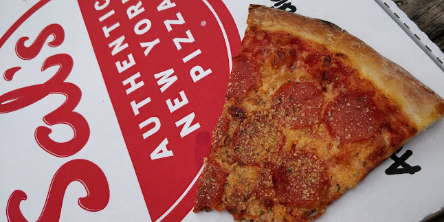 Sal's Authentic NY Pizza - Takapuna - Hospitality and gastronomy