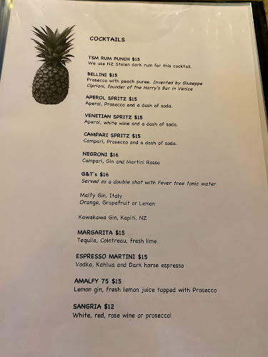 Marine Parade Eatery - Paraparaumu