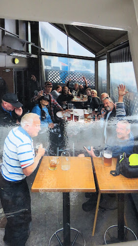 Island Bay Bar - Hospitality and gastronomy