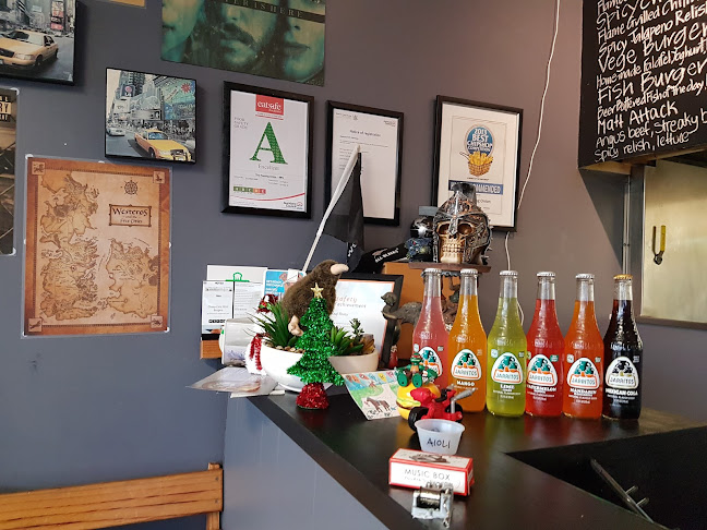 Comentarii opinii despre The Flaming Onion HQ