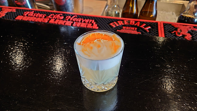 Comentarii opinii despre The Whiskey Bar