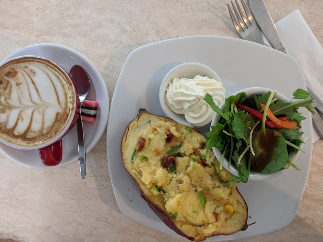 Licorice Cafe - Motuoapa