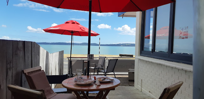 Opinii despre Beach Cafe Maraetai în Maraetai - Hospitality and gastronomy