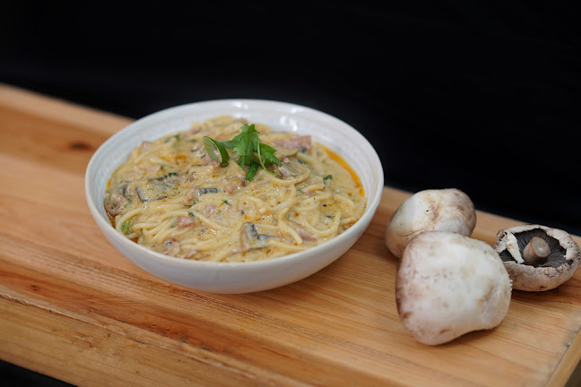 Star Hut - Hospitality and gastronomy