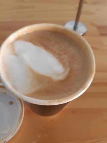 Wishbone - Auckland Airport (Landside) - Auckland