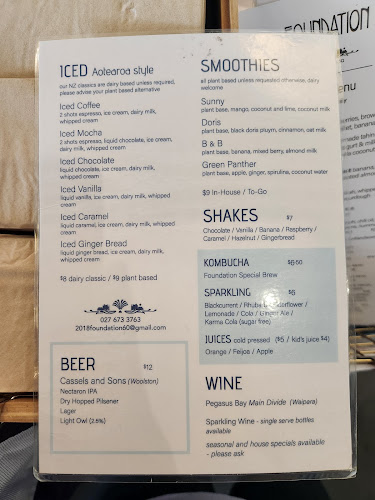 Comentarii opinii despre Foundation Cafe