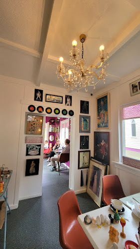 Café Queen - Waiuku