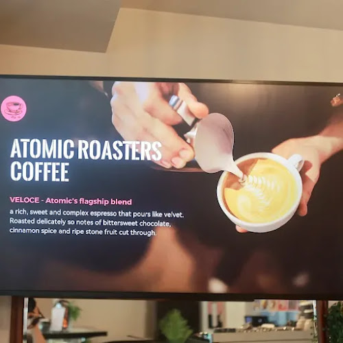 King's Kitchen Cafe - Hospitality and gastronomy