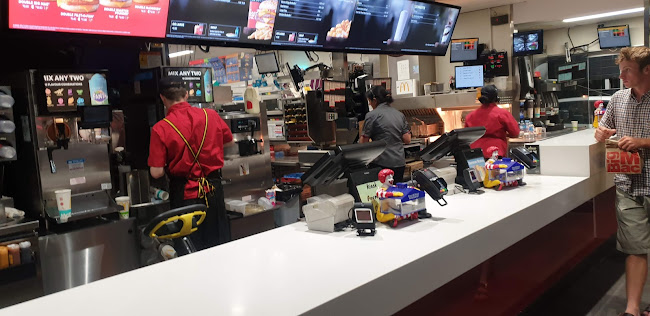 McDonald's Papamoa - Hospitality and gastronomy