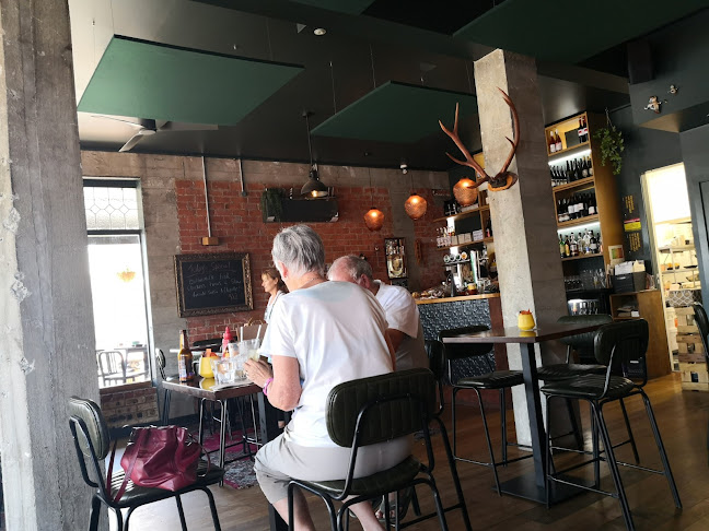 Redoubt Bar and Eatery Morrinsville Open Times