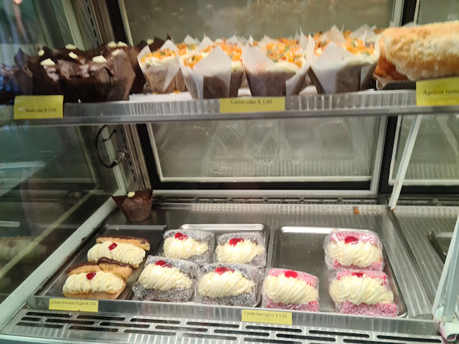 Casa Pequena Cafe and bakery