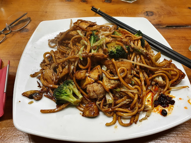 Aunty Mena's Vegetarian Restaurant & Cafe - Hospitality and gastronomy