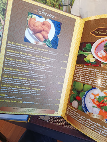 TukTuk Waimea Restaurant - Waikanae Beach