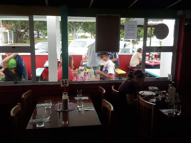 Curry n Coffee House Indian Restaurant Whitianga - Hospitality and gastronomy