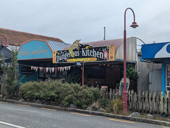 46 Commercial Street, Tākaka 7110, New Zealand