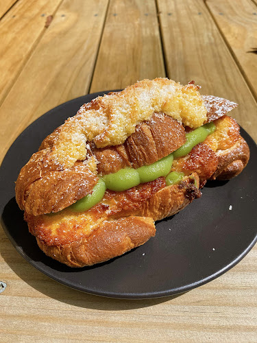 Folds Patisserie - Hospitality and gastronomy