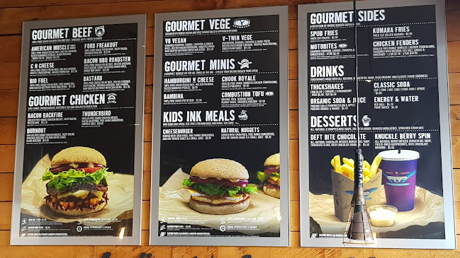 BurgerFuel Five Cross Roads - Hamilton