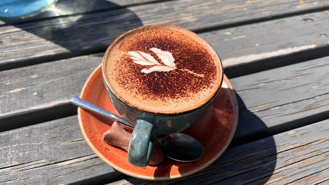 Comentarii opinii despre Podium Cafe