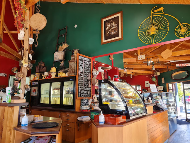 Mapua Village Bakery - Hospitality and gastronomy