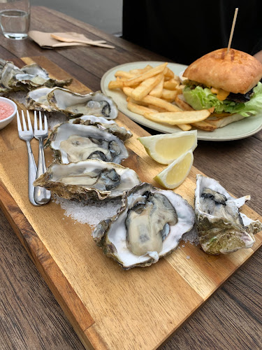 Opinii despre Butterfish Restaurant And Cafe în Russell - Hospitality and gastronomy