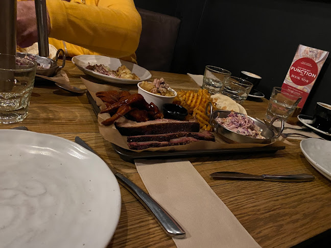 Smoke Shack - Bush Inn - Hospitality and gastronomy