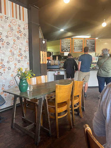 The Kitchen Table Cafe & Bake Open Times