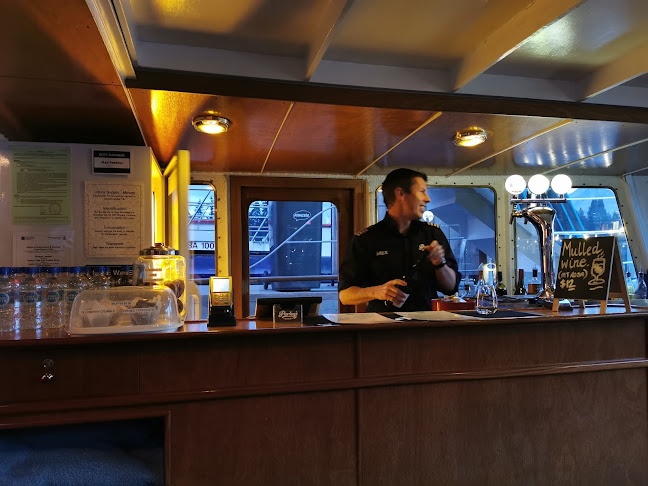 Perky's - Floating Bar Queenstown - Hospitality and gastronomy