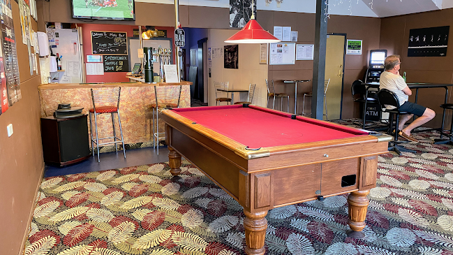 Mo's Sports Bar - Gisborne