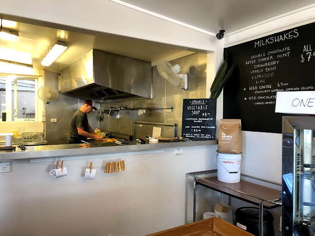 18 Cumberland Street, Leigh 0985, New Zealand