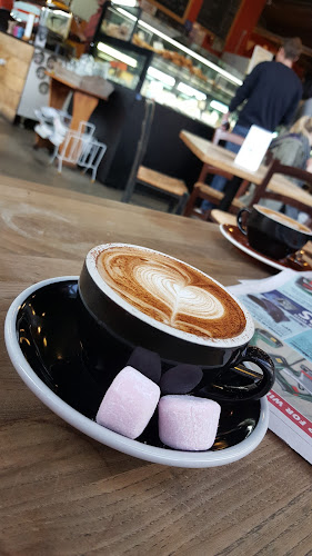 Comentarii opinii despre La Cloche Kaiwharawhara | Wellington French Café & Catering