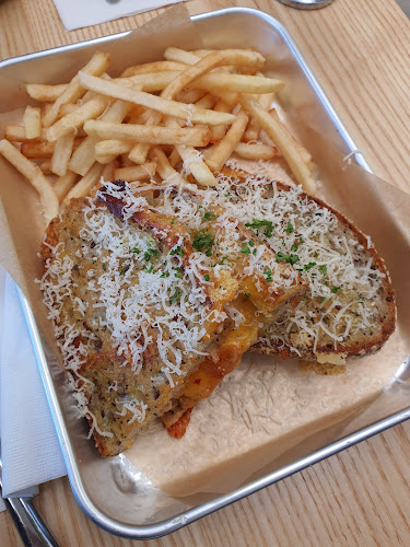 Child Sister - Christchurch