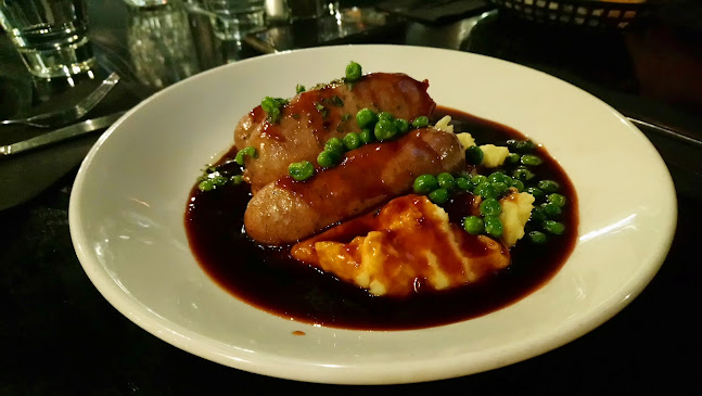 The Crown Pub and Beer Garden - Hospitality and gastronomy