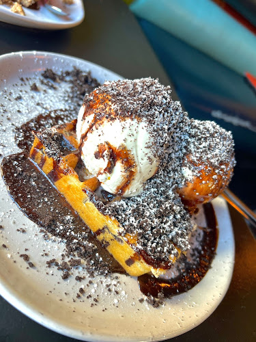 Mama Brown - Wellington