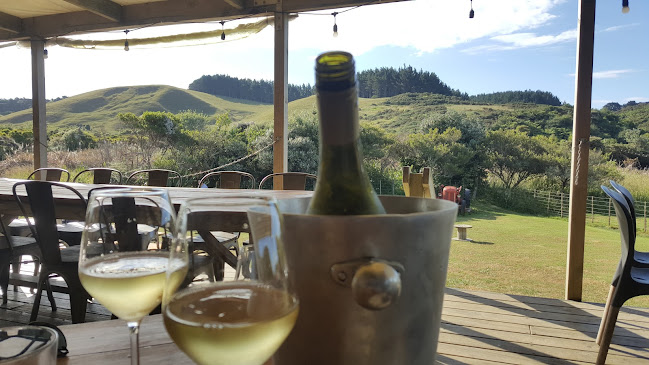 Opinii despre Cala Raglan în Raglan - Hospitality and gastronomy